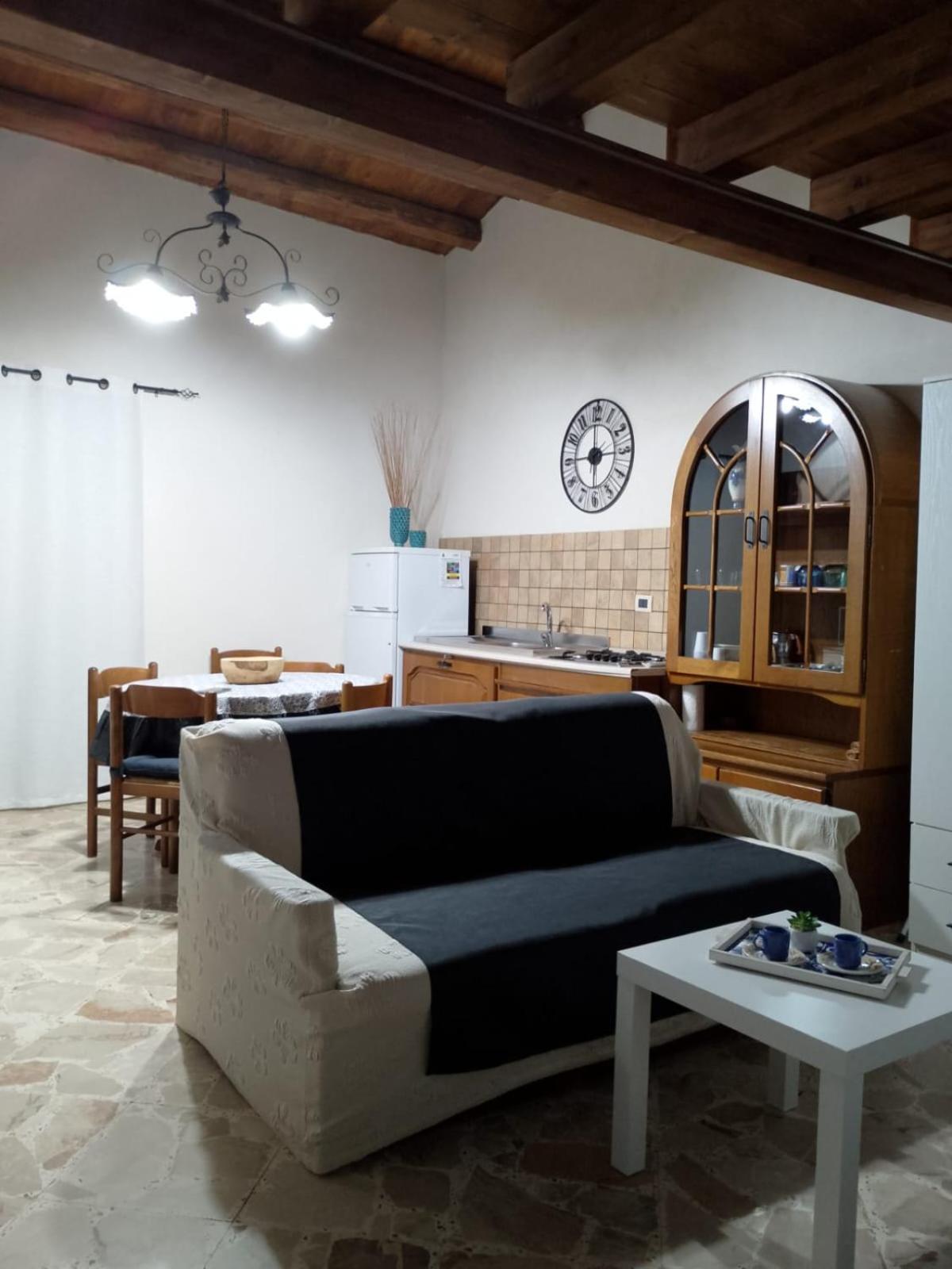 シクリアーナCasa Via Romaアパートメント エクステリア 写真