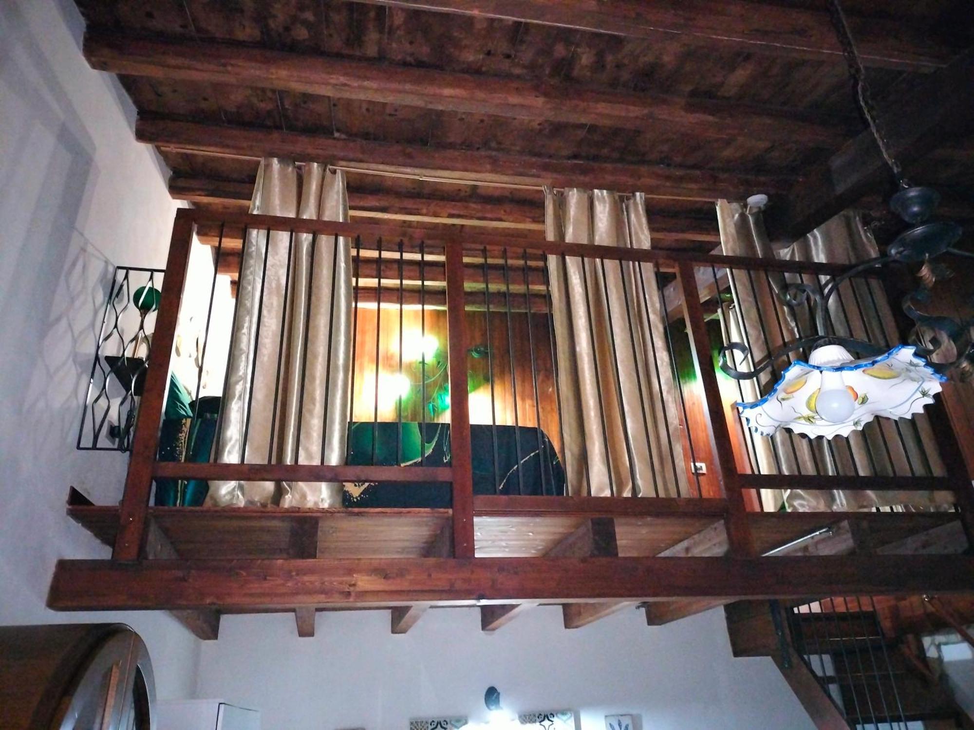 シクリアーナCasa Via Romaアパートメント エクステリア 写真